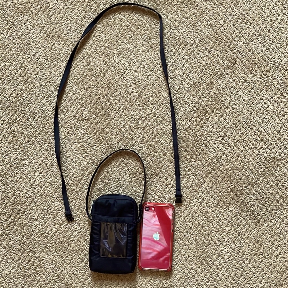 LeSportsac mini cell phone crossbody bag /wristlet - never worn  color: black